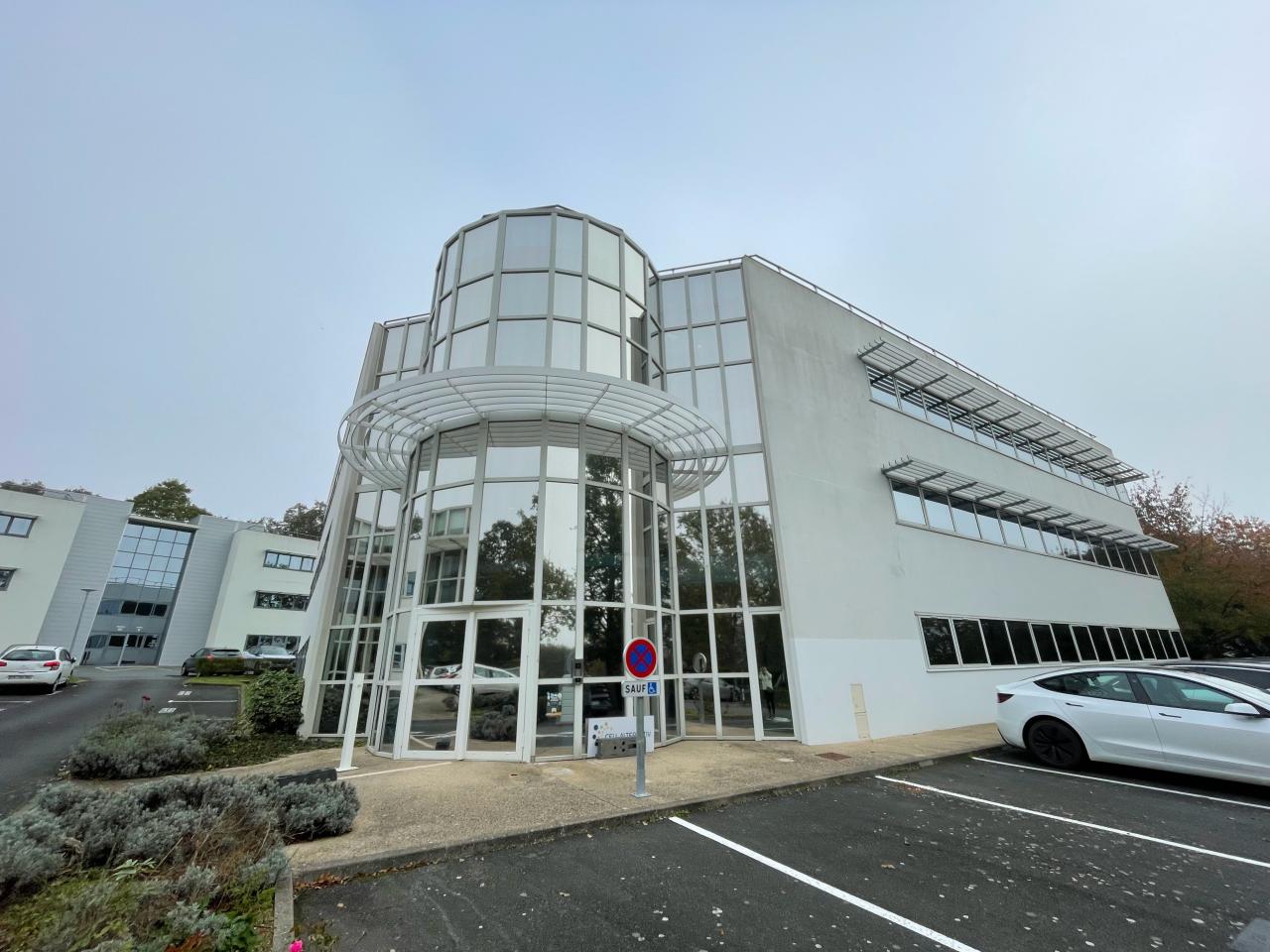Bureau Carquefou 919m² Location bureau Carquefou Loire-Atlantique OLBUR2112381 9